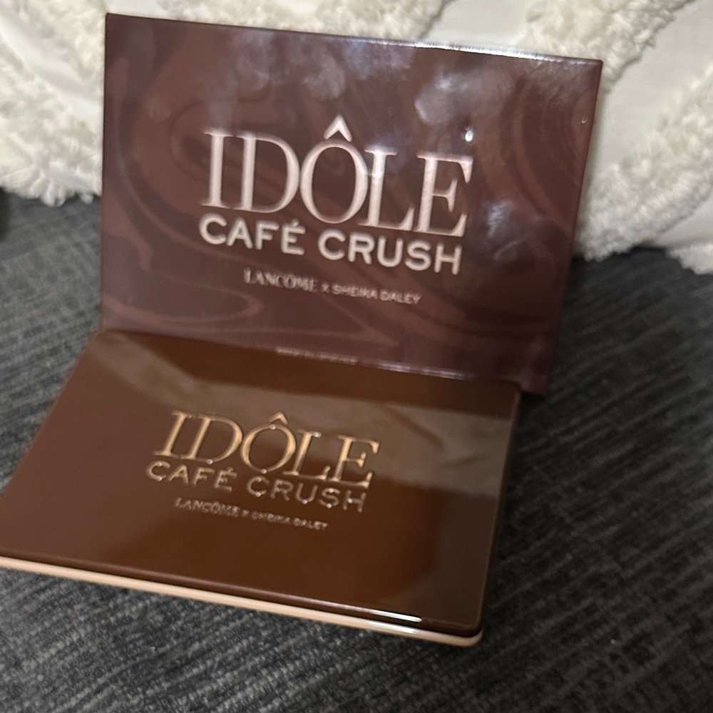 Lancome Idole Cafe Crush Set with Pink Gloss and Blue Cleanser - Picture 5 of 8